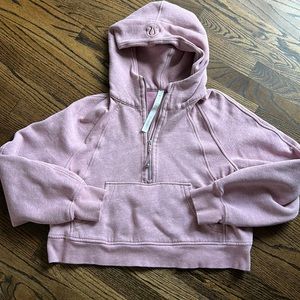Lululemon 1/2 zip scuba cropped sweatshirt. Size M/L pink/purple color.